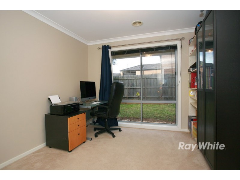 9 Ella Paige Place, Carrum Downs VIC 3201