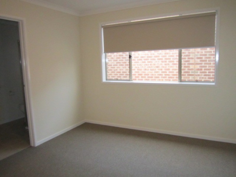 22 Minerva Avenue, Cranbourne West VIC 3977