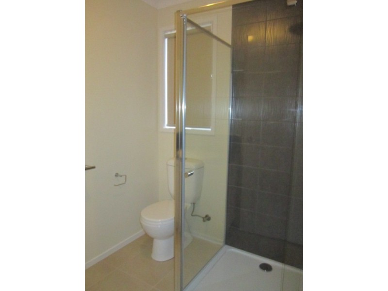 22 Minerva Avenue, Cranbourne West VIC 3977