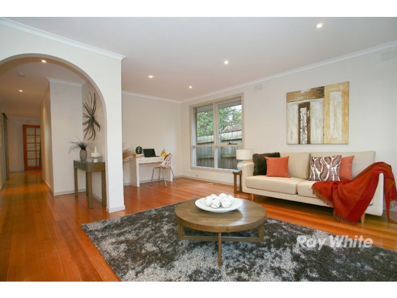 5 Eddington Place, Endeavour Hills VIC 3802