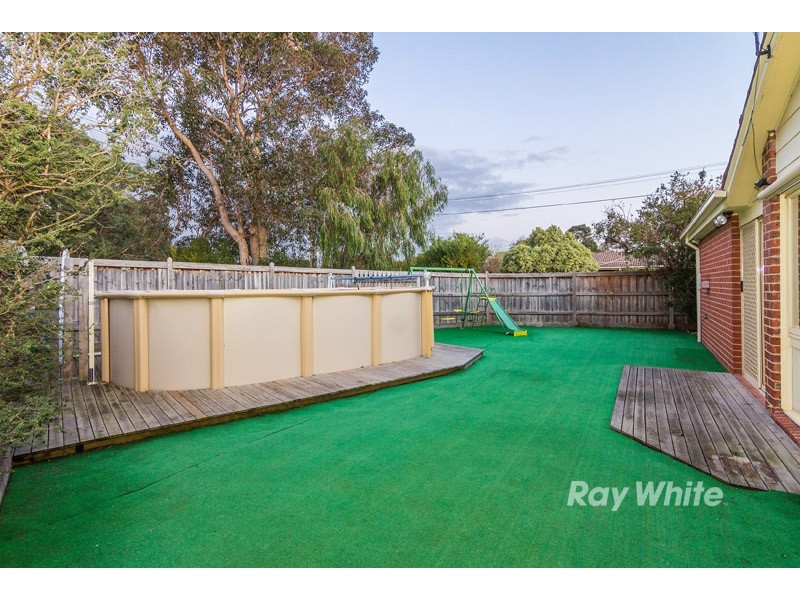 10 Nara Place, Carrum Downs VIC 3201