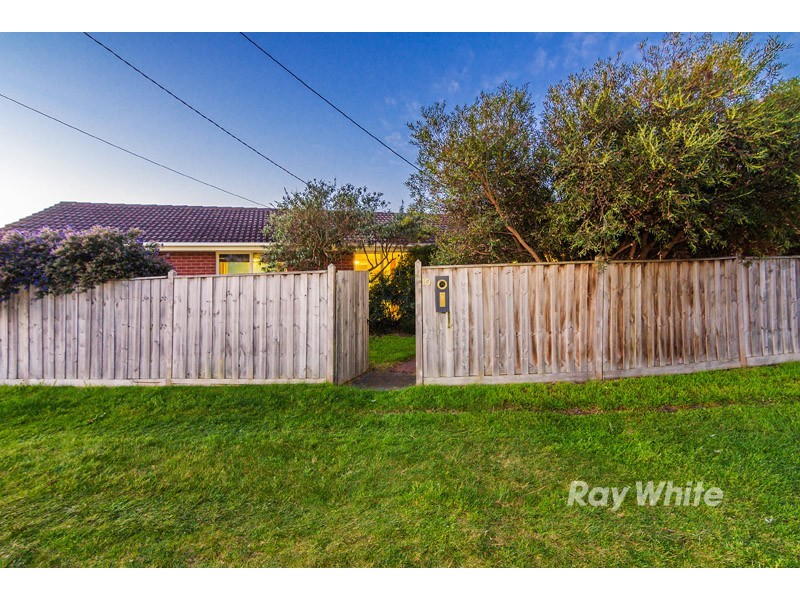 10 Nara Place, Carrum Downs VIC 3201