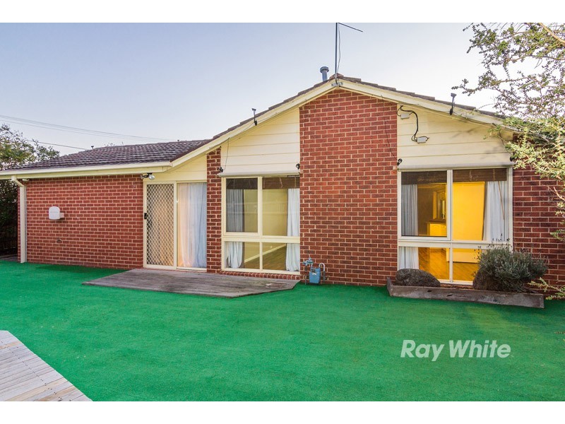 10 Nara Place, Carrum Downs VIC 3201