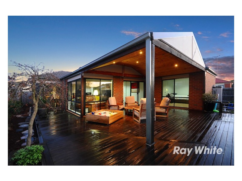 40 Silver Creek Drive, Lynbrook VIC 3975