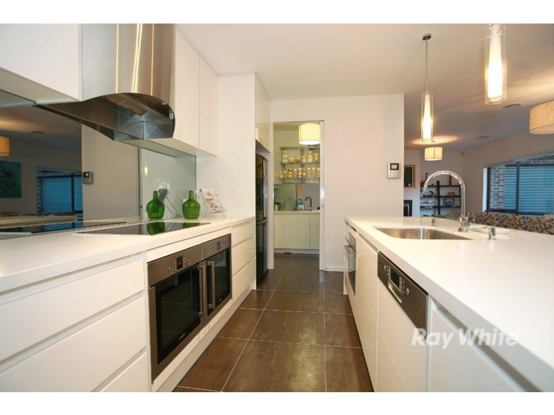 10 Morrant Mews, Lynbrook VIC 3975