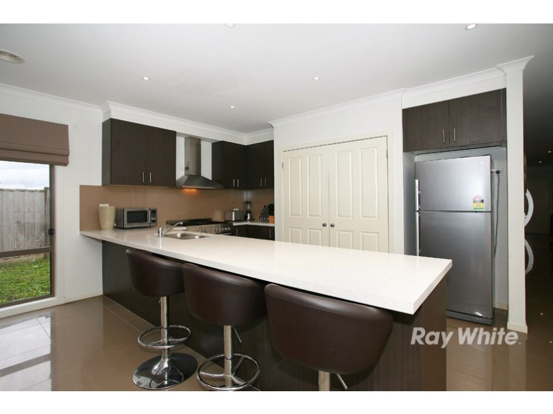 18 Hyperno Way, Sandhurst VIC 3977