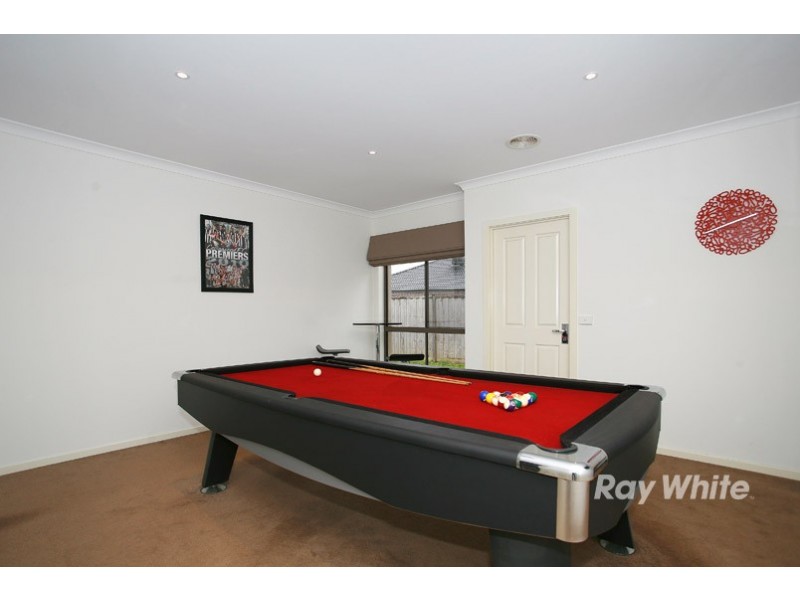 18 Hyperno Way, Sandhurst VIC 3977