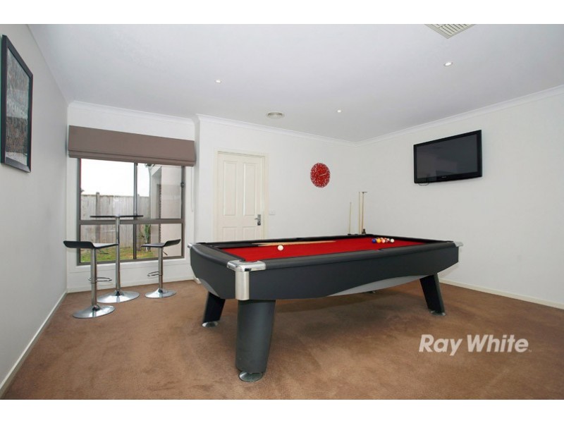18 Hyperno Way, Sandhurst VIC 3977