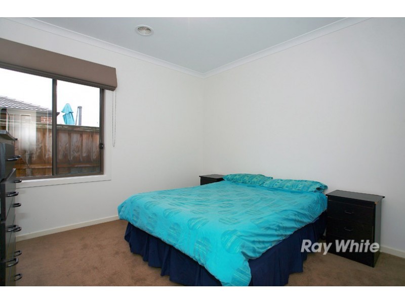 18 Hyperno Way, Sandhurst VIC 3977