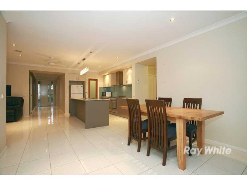 6 Aquanita Close, Lyndhurst VIC 3975