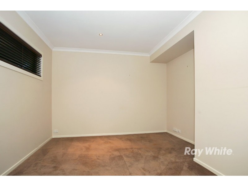 6 Aquanita Close, Lyndhurst VIC 3975