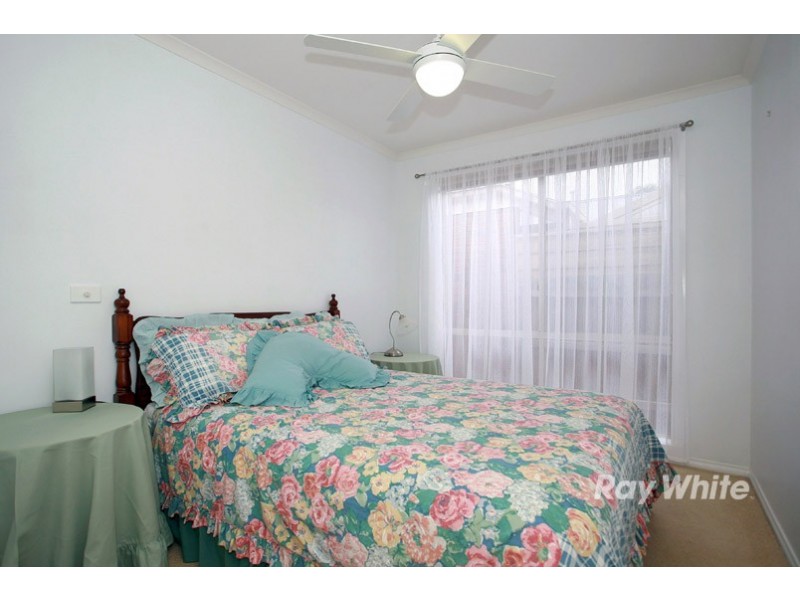 8 Faith Court, Cranbourne West VIC 3977