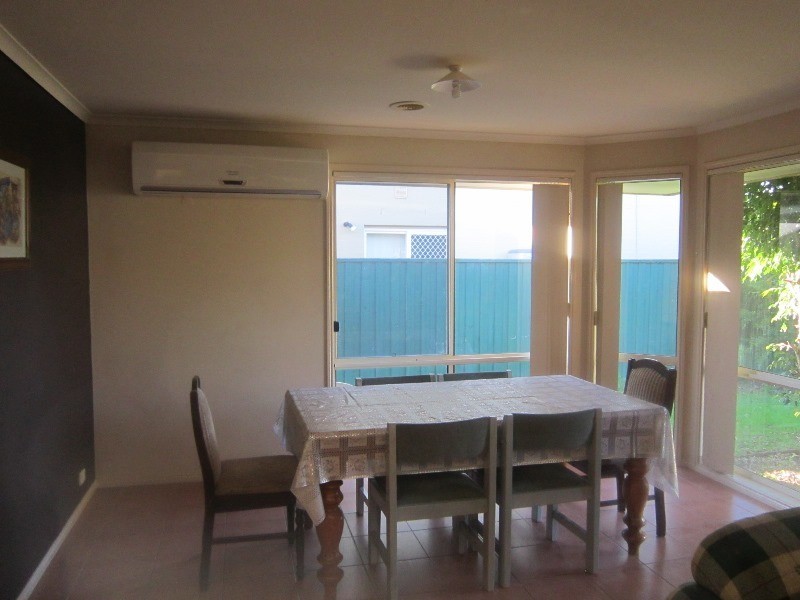 11 Croxley Place, Narre Warren South VIC 3805