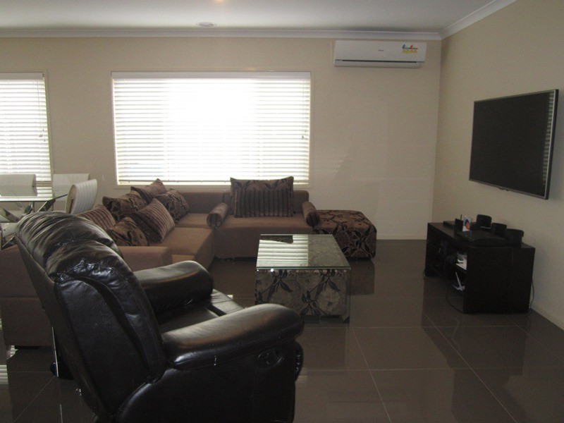 170 Selandra Boulevard, Clyde North VIC 3978