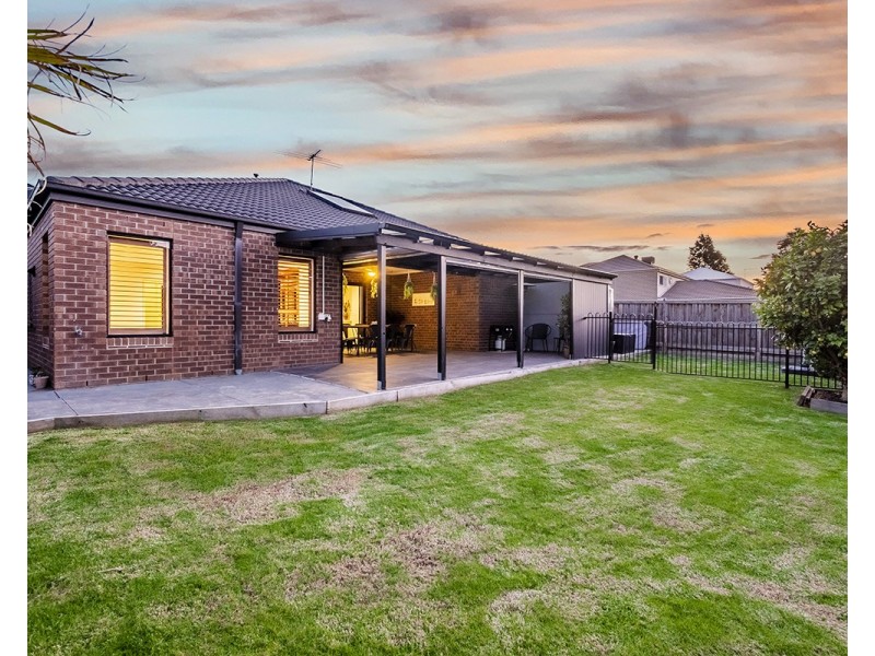 36 Biscay Grove, Lyndhurst VIC 3975