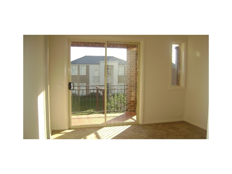 5 Gables Walk, Narre Warren South VIC 3805