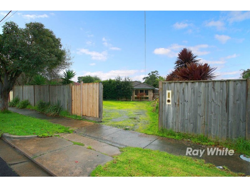 25 Marklin Street, Cranbourne VIC 3977