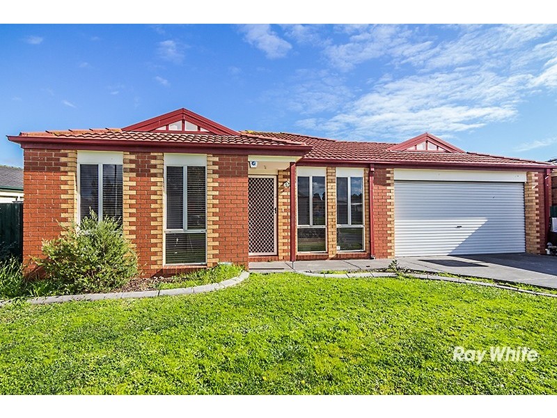 55 Bernborough Avenue, Cranbourne West VIC 3977