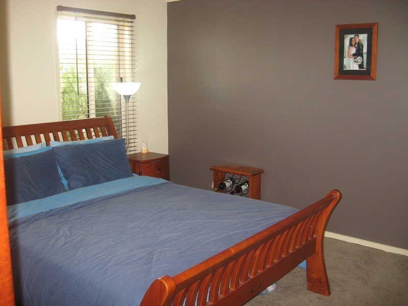 55 Bernborough Avenue, Cranbourne West VIC 3977