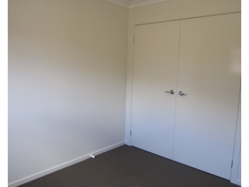 9 Illawarra Avenue, Clyde VIC 3978