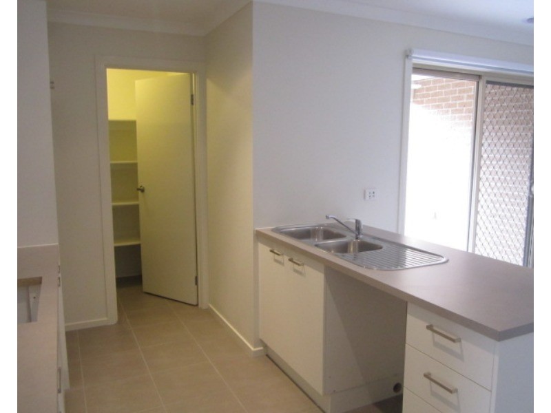 9 Illawarra Avenue, Clyde VIC 3978