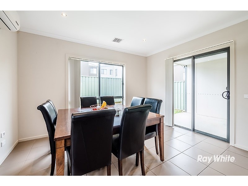 6/180 Henry Road, Pakenham VIC 3810