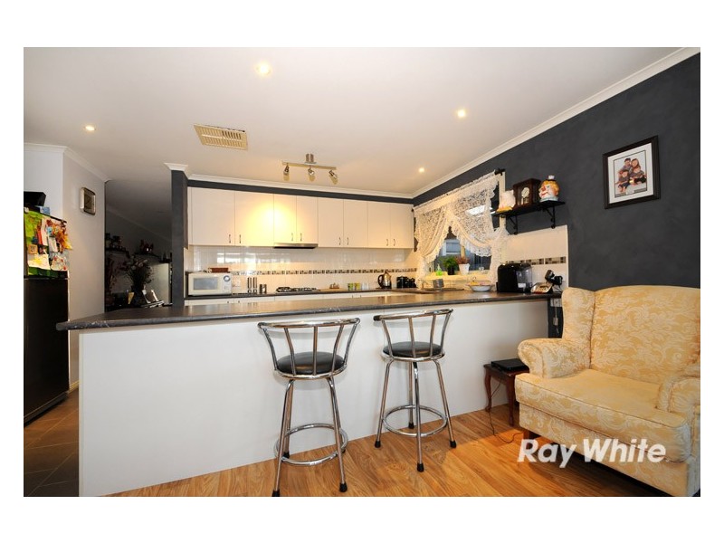 12 Venus Place, Cranbourne VIC 3977