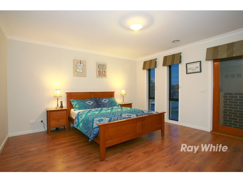 31 Elliott Parade, Lynbrook VIC 3975