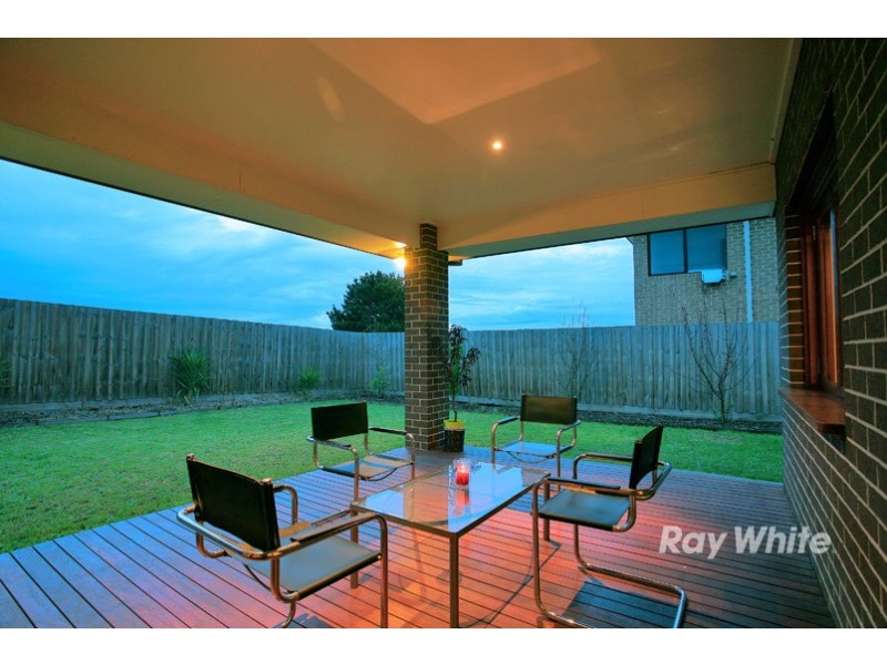 31 Elliott Parade, Lynbrook VIC 3975