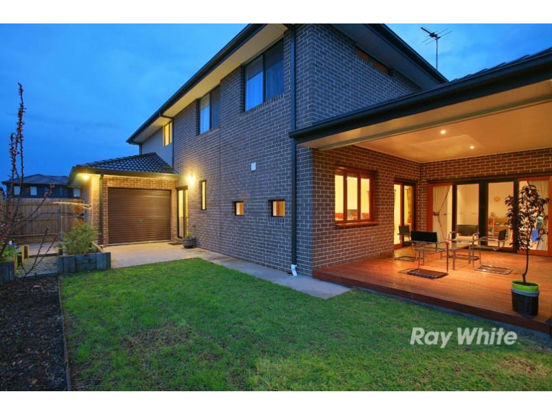 31 Elliott Parade, Lynbrook VIC 3975