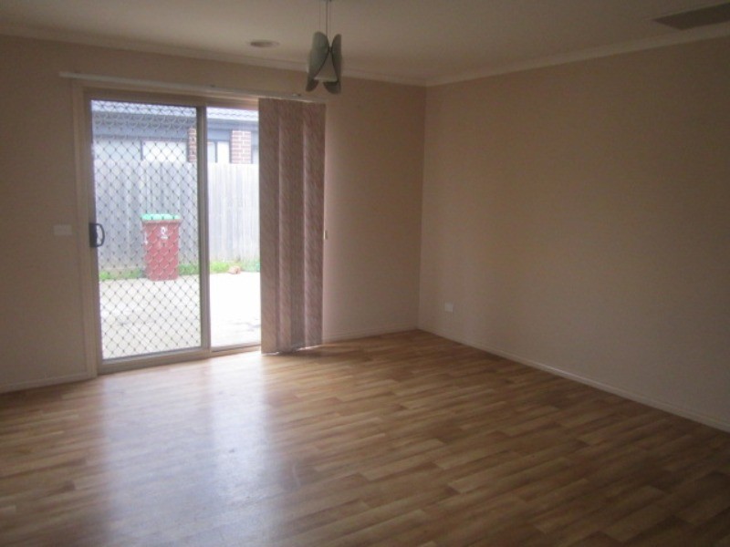 37 Kulkami Way, Cranbourne West VIC 3977