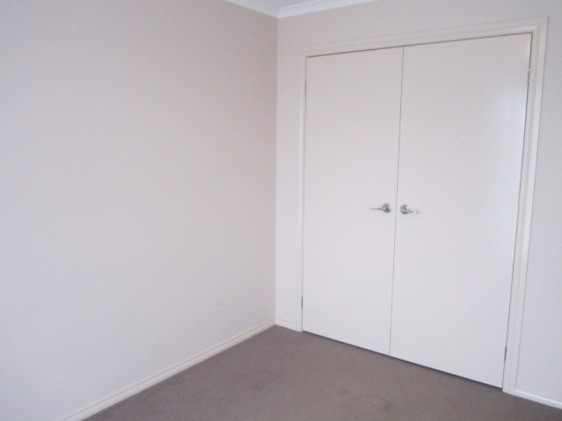 37 Kulkami Way, Cranbourne West VIC 3977