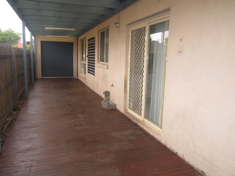 22 Devaney Avenue, Lynbrook VIC 3975