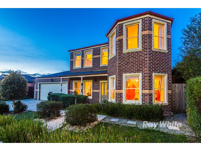 22 Springwater Crescent, Cranbourne VIC 3977