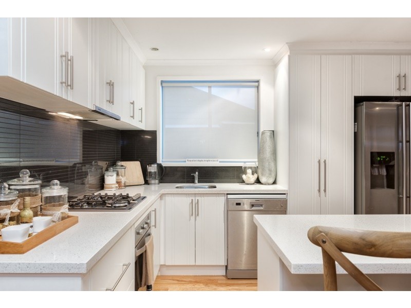 6 Dotterel Close, Blind Bight VIC 3980