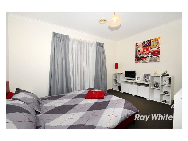 70 Gentle Annie Drive, Blind Bight VIC 3980
