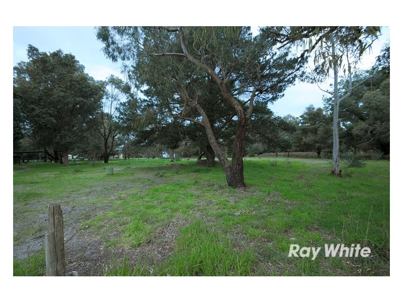 70 Gentle Annie Drive, Blind Bight VIC 3980