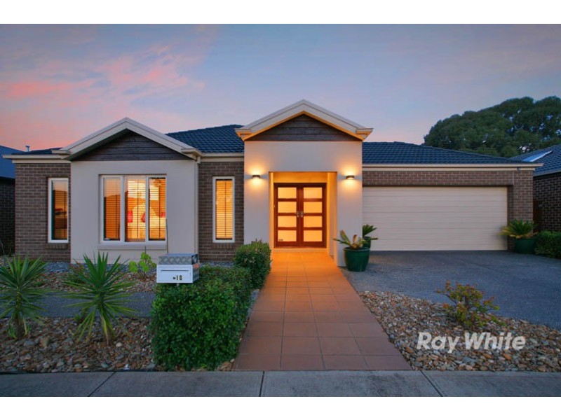 10 Sunline Way, Lyndhurst VIC 3975