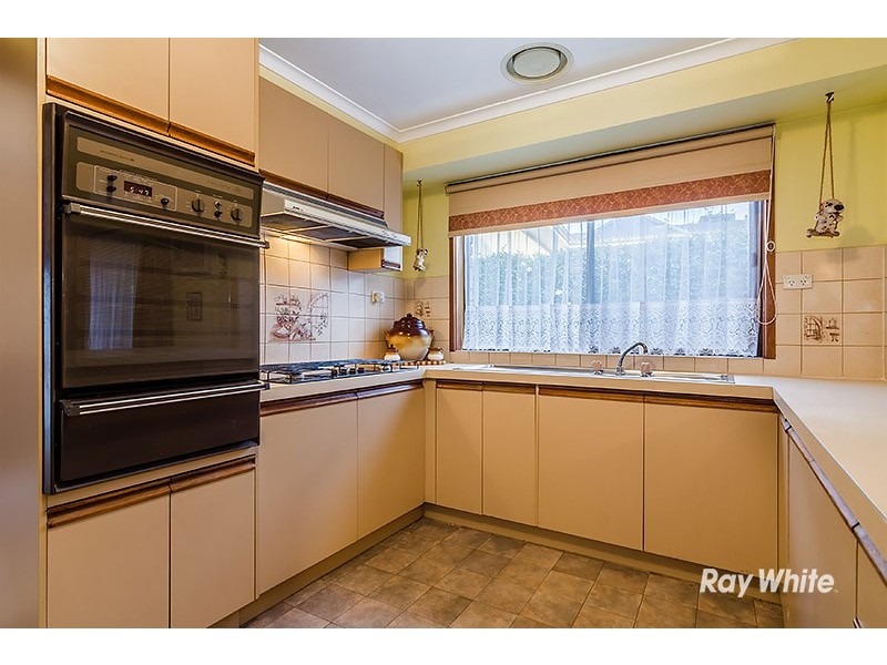 5 Salignus Court, Narre Warren VIC 3805