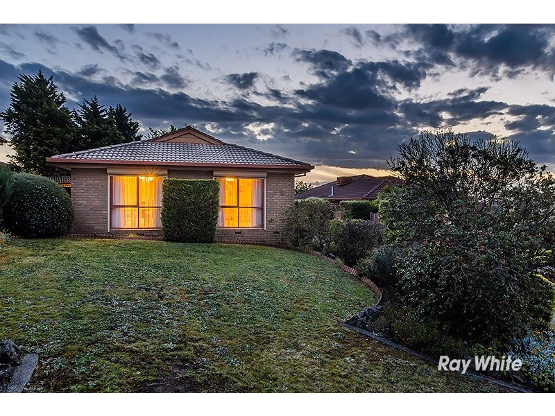 5 Salignus Court, Narre Warren VIC 3805