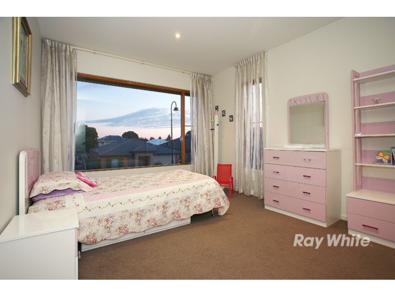 16 Carbine Way, Lyndhurst VIC 3975