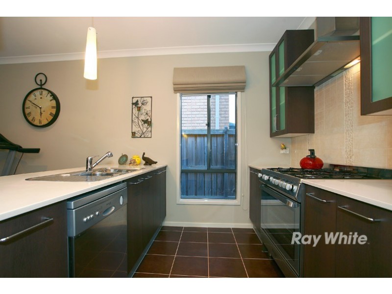 41 Bluemist Circuit, Lyndhurst VIC 3975