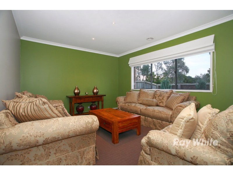 41 Bluemist Circuit, Lyndhurst VIC 3975