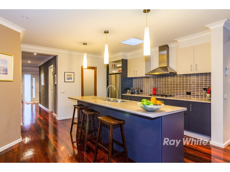 25 Henning Avenue, Lynbrook VIC 3975