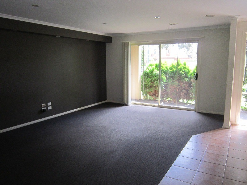 5 Provence Place, Narre Warren South VIC 3805