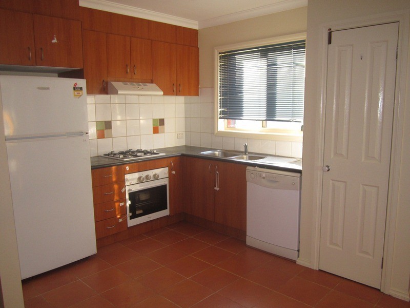 4 Silverwattle Drive, Lyndhurst VIC 3975