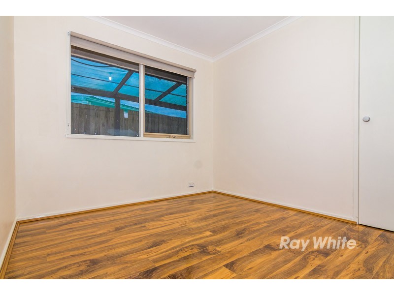 8 Pentland Drive, Narre Warren VIC 3805