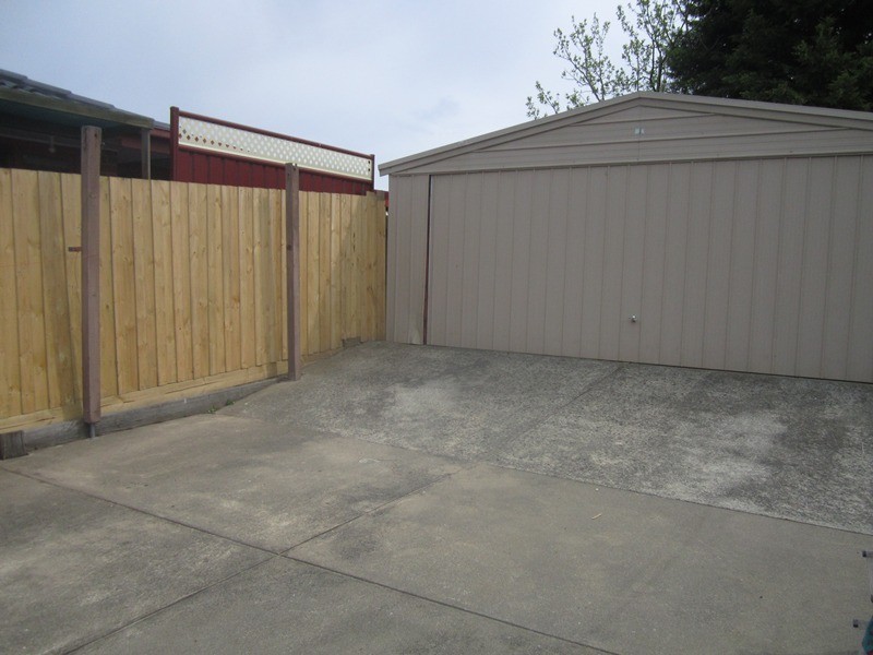 7 Lewisham Close, Hampton Park VIC 3976