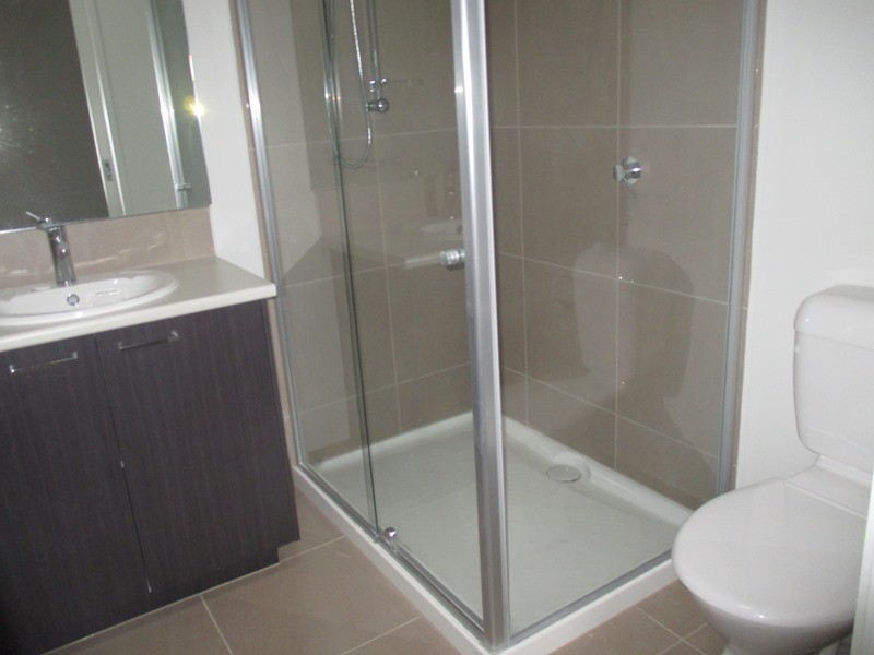 7 Camargue Circuit, Clyde North VIC 3978