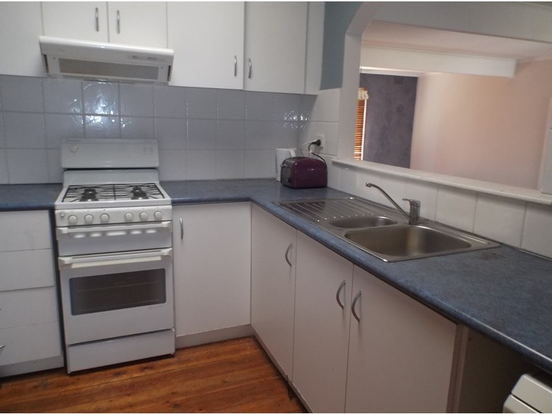 16 Jillian Street, Cranbourne VIC 3977